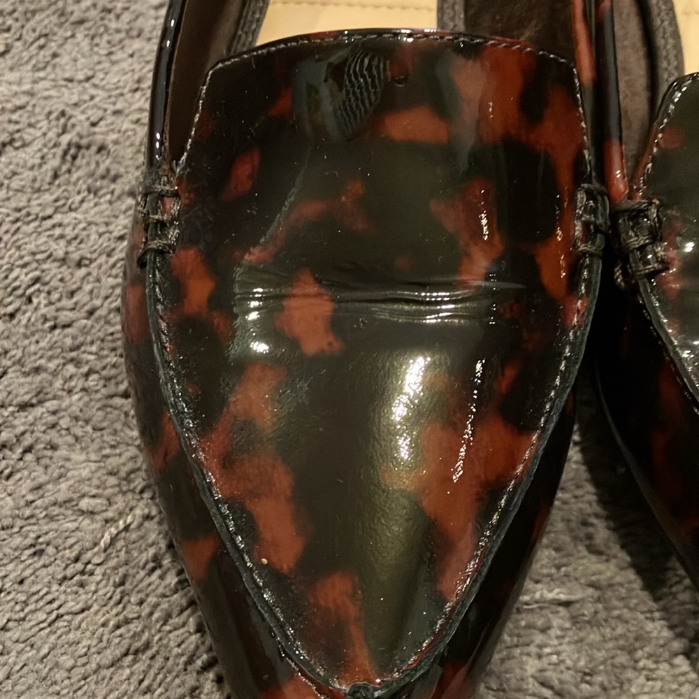 Me Too Tortoiseshell Flats - Picture 2 of 5